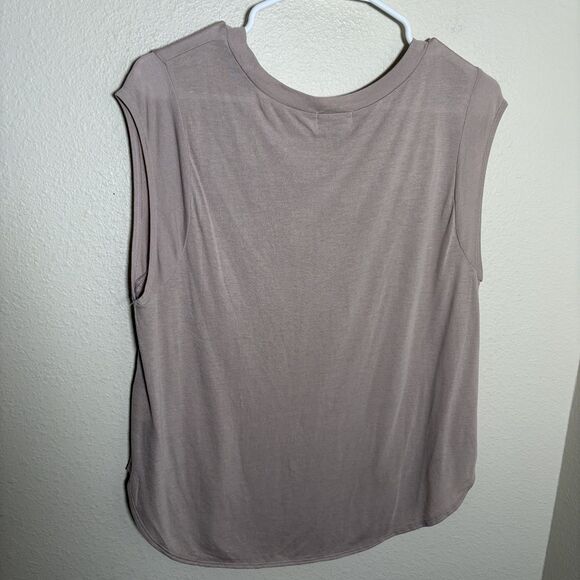 Old Navy Tank Top Women's Large Brown Sleeveless Crew Neck Solid Casual NWT - Picture 4 of 8